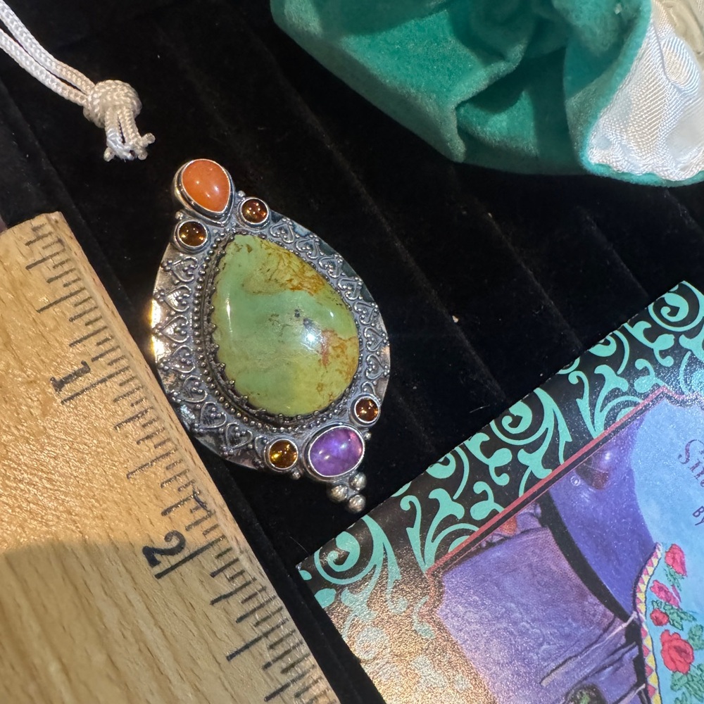Simply Southwest Sterling Silver 925 Teardrop‎ Pendant Green Stone & Gem Accents